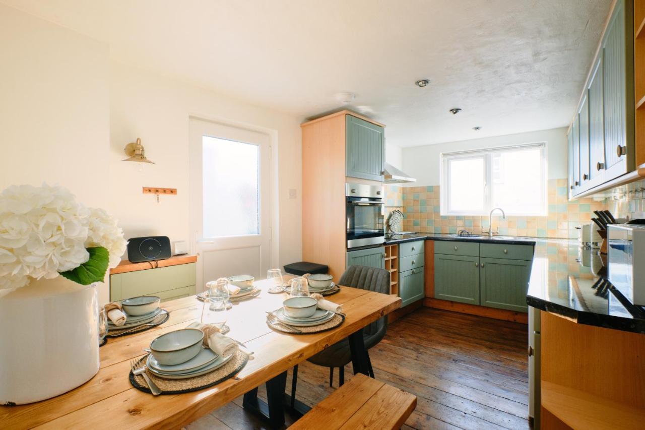 Finest Retreats - Scallop Cottage Портлвен Экстерьер фото