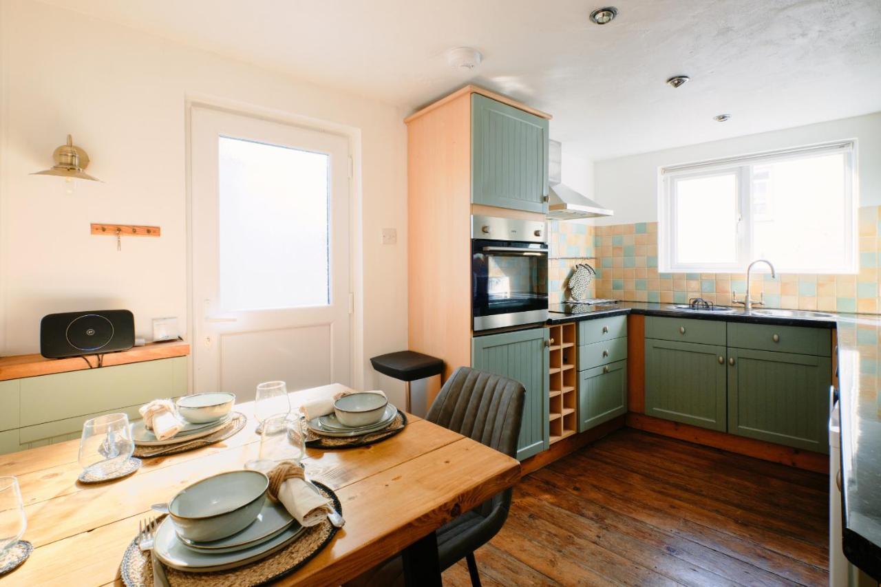 Finest Retreats - Scallop Cottage Портлвен Экстерьер фото